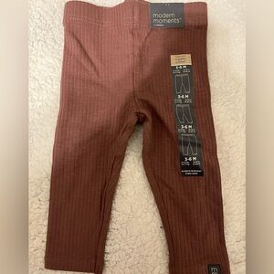 Modern Moments Ribbed Leggings in Brown